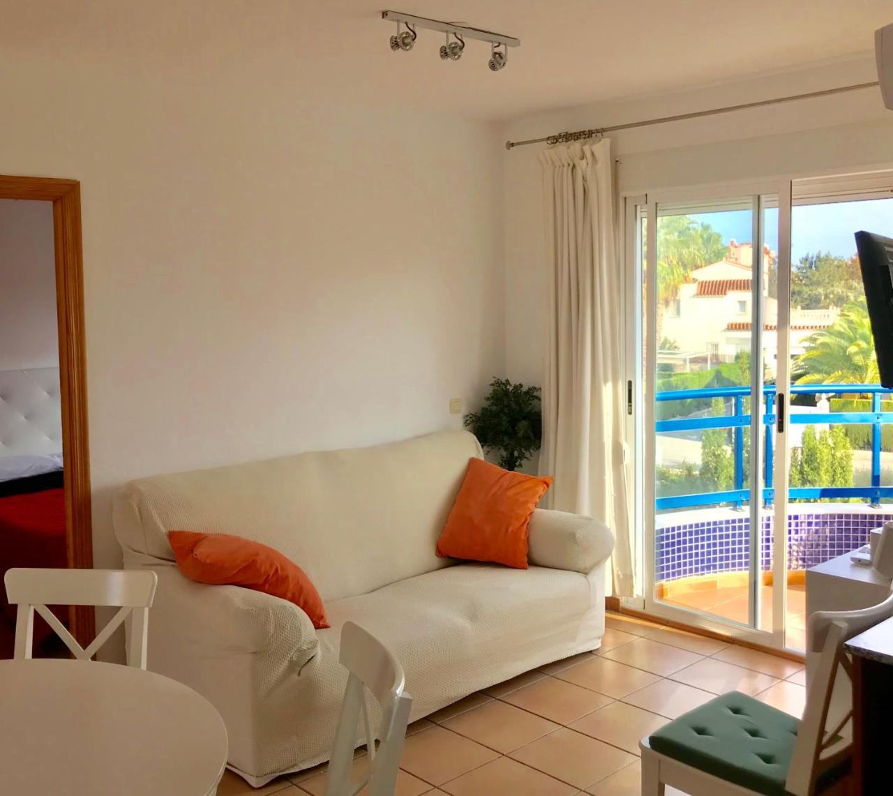Aqua Marina Golf II Apartment โอลิบา ภายนอก รูปภาพ